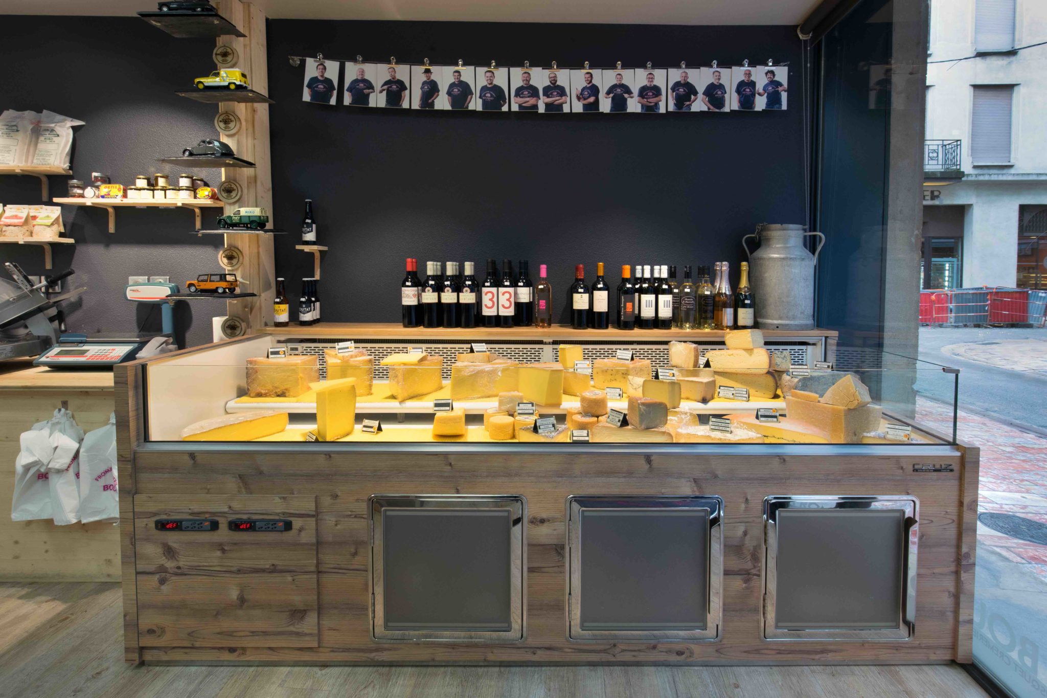 Vitrine réfrigérée Fromagerie et Charcuterie - Cruz Cool Tech